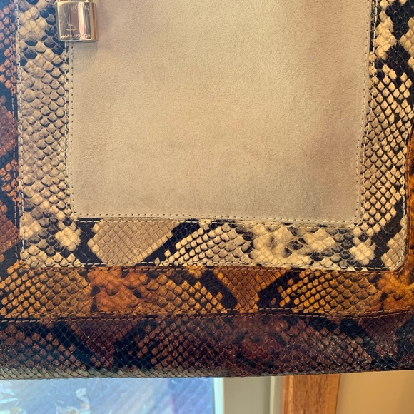 Marc Jacobs handbag, animal print. Gently used. - Picture 3 of 8